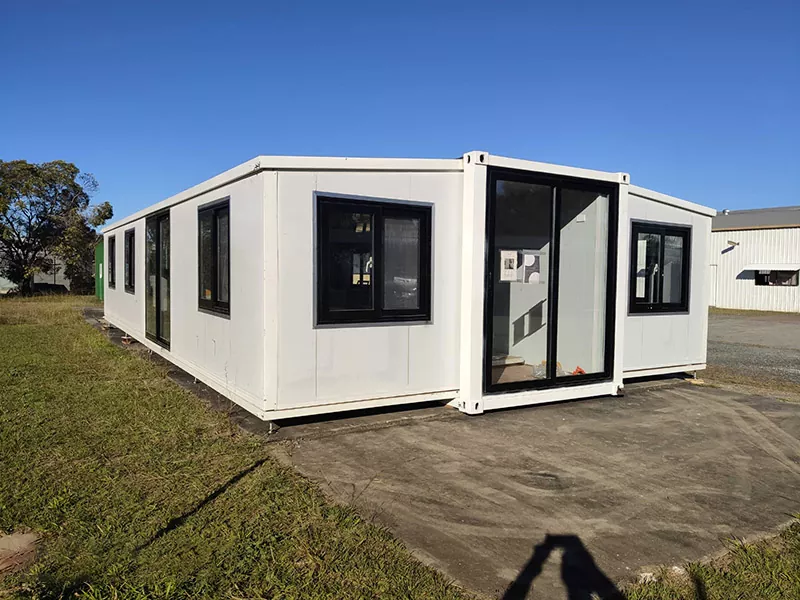 Prefabricated Expandable Container House